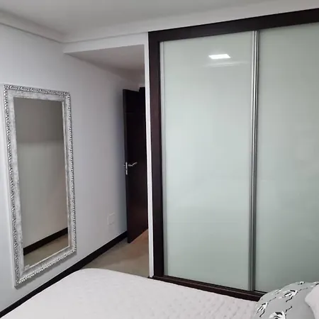 Апартаменти Loft Silgar Саншеншо