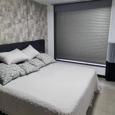 Loft Silgar Апартаменти Саншеншо